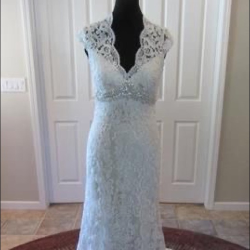 Kenneth Winston wedding dress